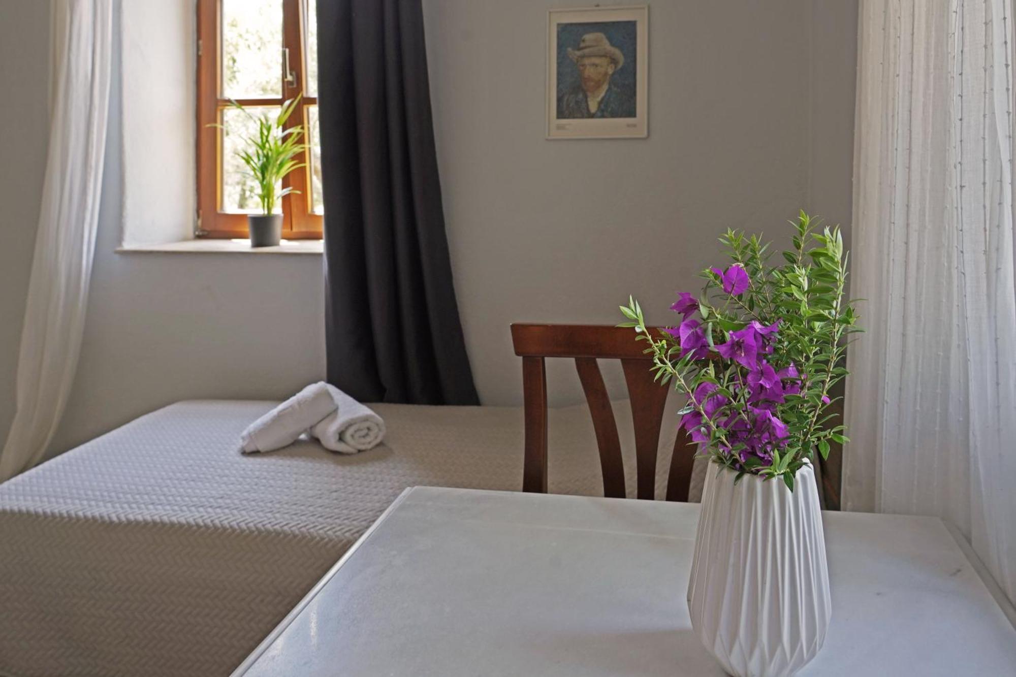 Polas Residencies Aparthotel Kalamáta Kamer foto